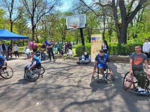 Обучение на доброволците -участие празник